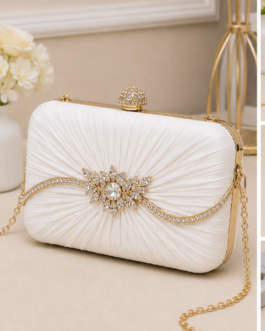 Pearl Grace Clutch